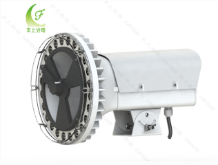 多合一補光燈配合攝像機抓拍開車違規(guī)行為，無光污染超清晰